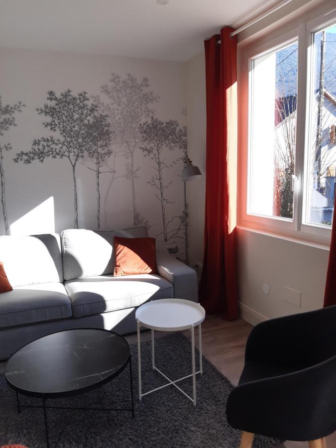 T3 Neuf 65M2 5 Personnes Avec Jardin Au Calme, Menage Inclus, Local Velo Leilighet Bagnères-de-Luchon Eksteriør bilde